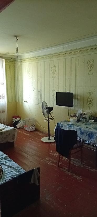 3 otaqli ev: Sumqayıt, 4 otaqlı, Köhnə tikili, 80 kv. m — 4