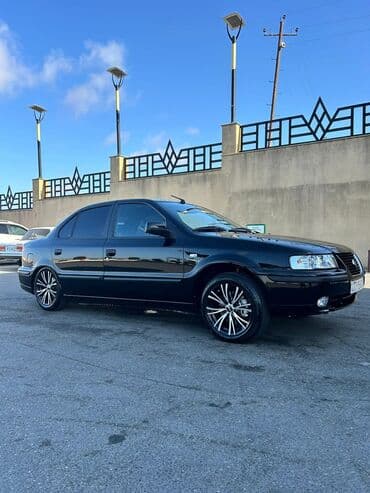 çin maşınları turbo az: Maşın: Qara rəngli sedan Xüsusiyyətlər: - Korpus: 4 qapılı sedan — 10