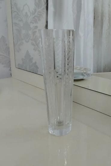 Vazalar: Bir vaza, Bogem şüşəsi — 1