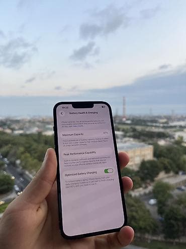 Elektronika: IPhone 13, 128 GB, Midnight, Simsiz şarj, Face ID, Sənədlərlə — 7