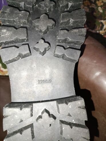 sapoqi: Qadın üçün qış çəkmələri - Rəng: tünd qəhvəyi - Material: qalın, suya — 2