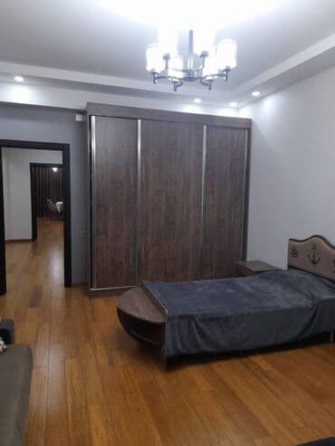 union park 7 mikrorayon kiraye evler: Neftcilər metrosunun yaxınlığında Kohnə qaya restoranina yaxın 18 — 12