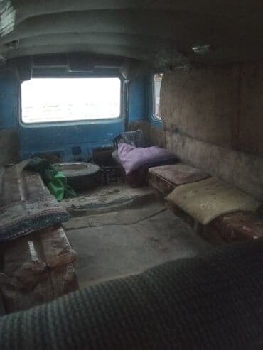 задняя фара в багажник ниссан примера р11: RAF : 2.5 л | 1989 г. Бус — 7