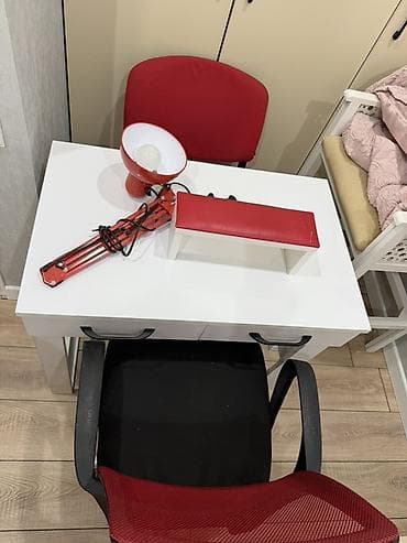 stilus qələm: İş masası dəsti – masa, ofis kreslosu və süfrəüstü işıq - Masa: Ağ — 3