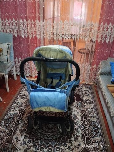 Gəzinti arabaları: Uşaq arabası – mavi/krem rənglərdə, çoxfunksiyalı. Xüsusiyyətlər: - — 3