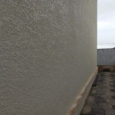 işlənmiş plastik qapi pencere: Fasad Boya işleri görülür . Xidmetlerimiz : Fasad Boya işleri Fasad — 10