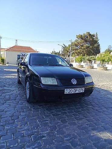 1.6 toyota corolla: Volkswagen Bora: 1.6 l | 2000 il Sedan — 7