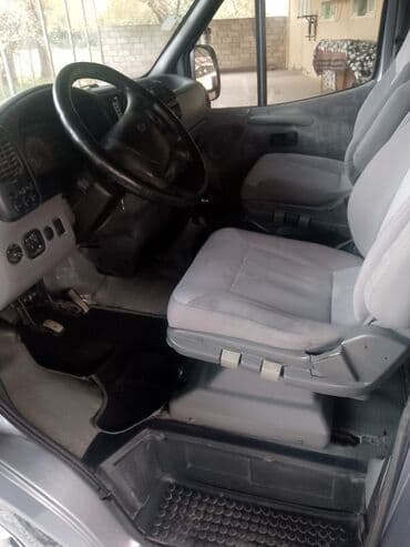 Ford Transit: 2.5 l | 2000 il 450000 km Mikroavtobus