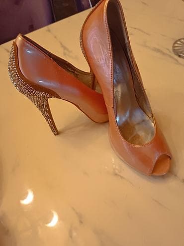 il: - Qadın ayaqqabısı – açıq burunlu, stiletto topuqlu - Rəng — 5