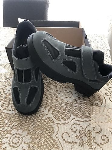 yay ayaqqabı: Ess – təhlükəsizlik ayaqqabısı (sandala bənzər model) - Brend: Ess — 1