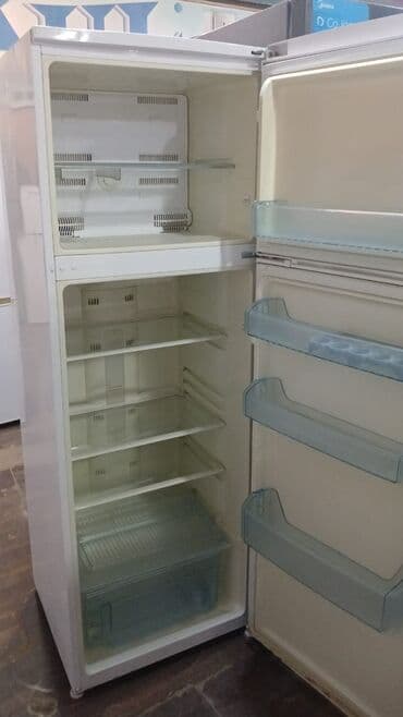 Мясорубки: 2 двери Beko Холодильник Продажа, цвет - Белый — 2