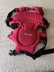 детские ножницы для новорожденных: Tommy Baby körpə daşıyıcısı – qırmızı rəng. - Ön-ayaq və arxa-ayaq — 4