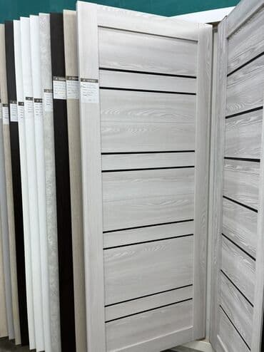 Ağac teksturası olan, müasir dizaynlı daxili qapı. Qapının səthi açıq lalafo.az -da Ağac teksturası olan, müasir dizaynlı daxili qapı. Qapının səthi açıq