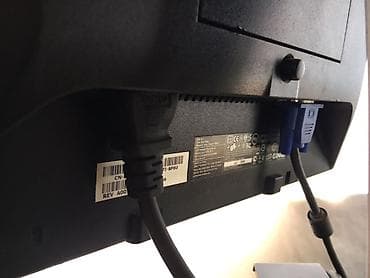 ucuz maqintafon: Təcili satılır. Dell LCD monitor - Ekran ölçüsü: təxminən 19" — 3