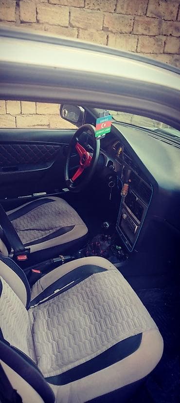 byd satilir: Daewoo Nexia: 1.5 l | 2011 il Sedan — 4