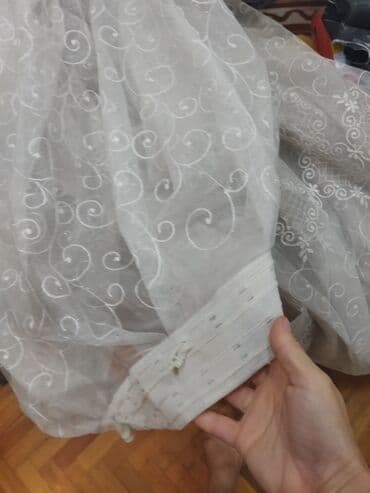 tül parçalar: Işlənmiş perde. heç bir problemi yoxdur. hazır tikilmiş vəziyyetdedir — 1