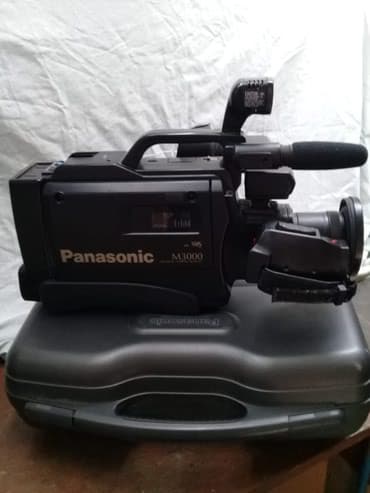 canon 1300d qiymeti: Kamera. Saqlam professional kameradir. Operatorlar bilir. Ne sualiniz — 4