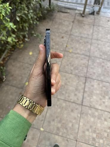 fake iphone: IPhone 14 Pro, 256 GB, Qara, Face ID — 4