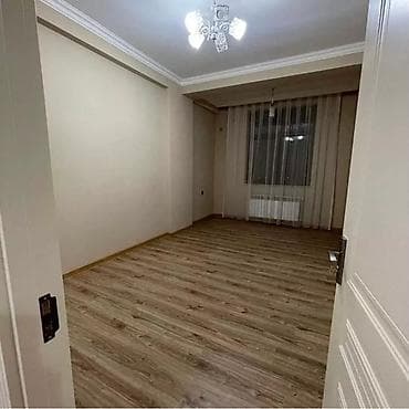 4 otaqlı ev: 🏠Mənzil Əhmədli metrosu coffeemanianın yanında yerləşir Tələbə vəya — 7