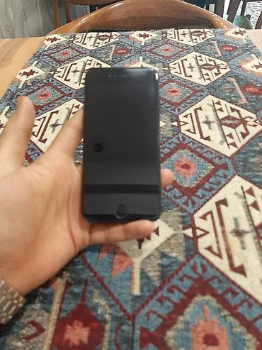 IPhone 7, 128 GB, Qara — 4