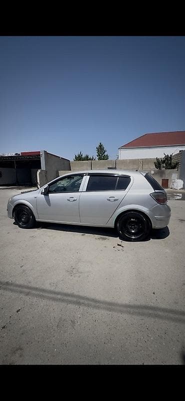 motorlar: Opel Astra: 1.3 l | 2006 il Hetçbek — 10