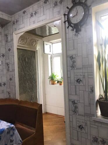 merkez: Bakı, 4 otaqlı, Köhnə tikili, m. Xalqlar Dostluğu, 120 kv. m — 21