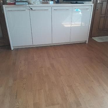 Yataq otağı mebel dəsti – klassik açıq krem rəngdə, parlaq (piano)