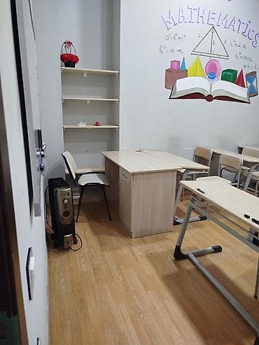 komputer oturacaqlari: Ofis mebeli dəsti Tərkib: - Resepsiyon/qarşılama masası: ağ rəng, ön — 5