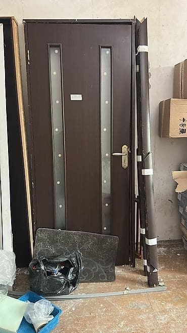 Qapi 2eded 200/90sm
35azn biri
Kohne gunesli 3736 leli