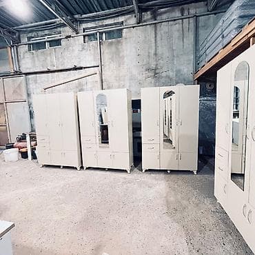 sfaner modelleri: 3 qapılı, Güzgülü, Bej, Açılan, Düz dolab — 1