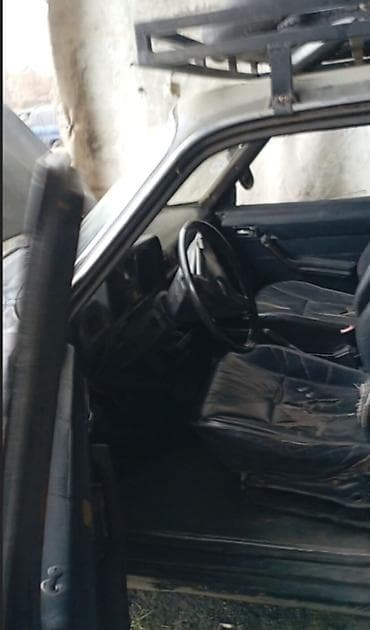 yeni maşınlar: QAZ 24, 1983 il, motor 1.7 l, İşlənmiş — 1