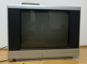 LG FLATRON kineskop televizor - Korpus: gümüş rəngli, ön paneldə LG