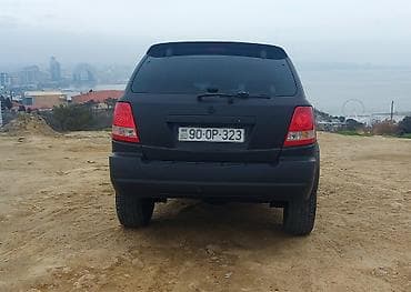 mercedes disk: KIA SORENTO SUV – mat qara rəngli, tam ölçülü kuzovlu, şəhər və — 3