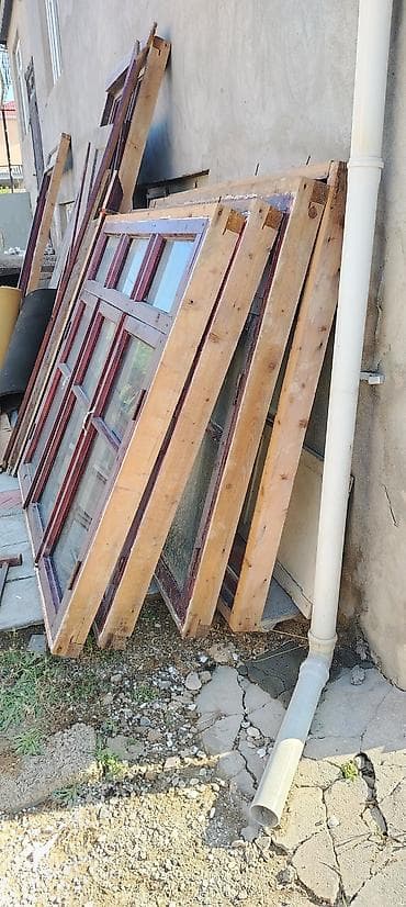 qapi taxta: Taxta qapı və pəncərə dəstləri - Material: bərk taxta (rəng: tünd — 2