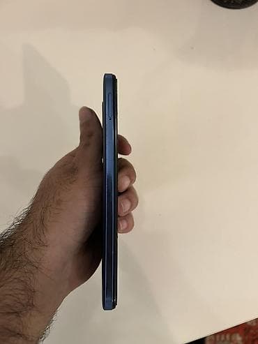 экран для телефона fly fs518: Redmi smartfon - Model xətti: Redmi (arxa paneldə loqo) - Rəng: mavi — 2