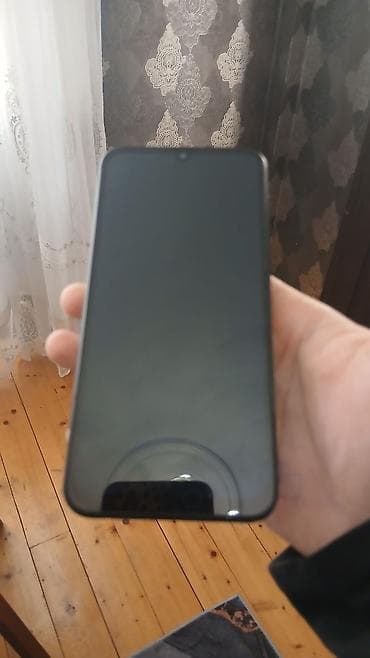 samsung galaxy note 20: Az mudet isdedilib hec bir problemi yoxdu sadece ekran qaralib ekrani — 1