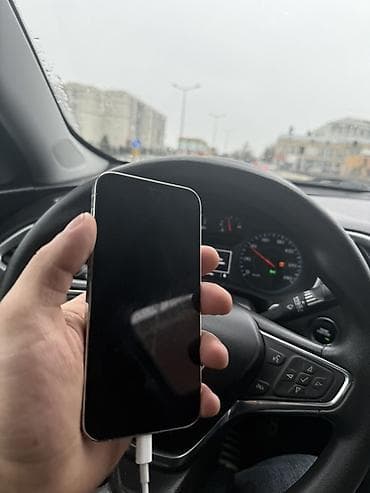 iphone ucuz telefonlar: IPhone 12 Pro, 128 GB, Gümüşü, Face ID — 2