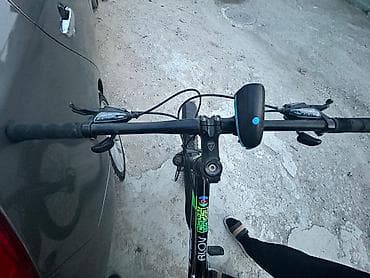 Toga Alov dağ velosipedi Xüsusiyyətlər: - Çərçivə: yüngül alaşımlı