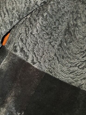 шуба из овчины азербайджанская: Qadın üçün xəz palto - Rəng: tünd boz/qaraya çalan tonlar - Material — 2