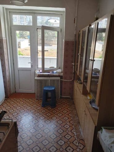 maştağada satdıq evlər: Bakı, 3 otaqlı, Köhnə tikili, m. Xalqlar Dostluğu, 75 kv. m — 7