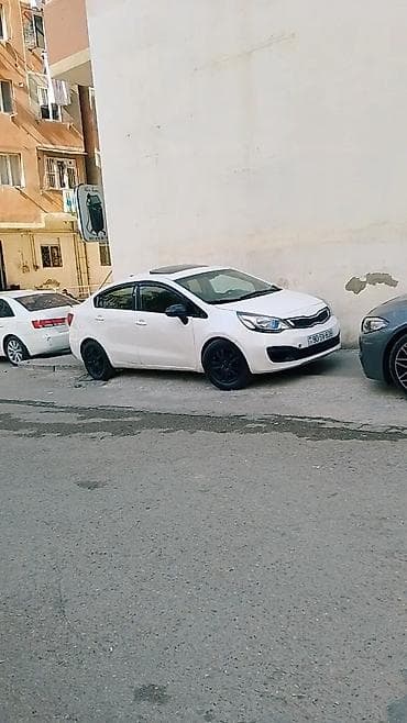 vaz 2111 ehtiyat hisseleri: Kia Rio: 1.4 l | 2012 il Sedan — 4