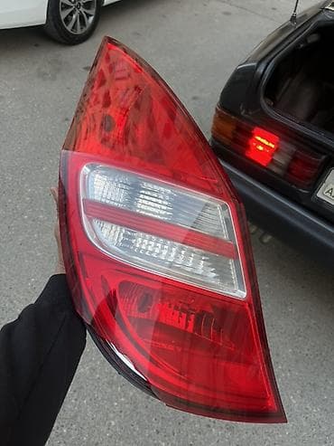 w210 arxa stoplar: LED, Hyundai — 2
