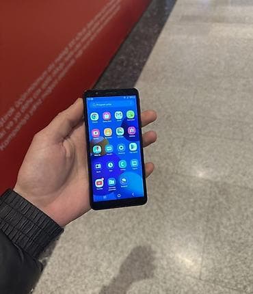 philips xenium x331: Samsung Galaxy A01 Core, 16 GB, rəng - Qara, İki sim kartlı — 2