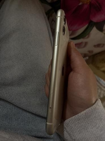 iphone 11 ekranı: IPhone 11, 64 GB, Ağ, Face ID — 3