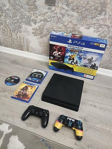a 10 ucuz: Ps4 slim 1tb 2 pult biri original biri sonradan alinma, 3 eded oyun — 1