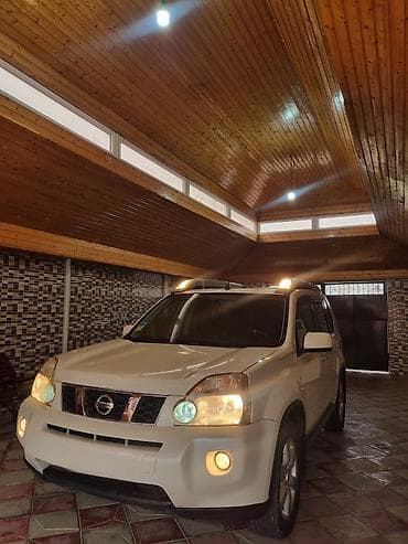 mercedes disk r16: Nissan X-Trail: 2.5 l | 2008 il Ofrouder/SUV — 2