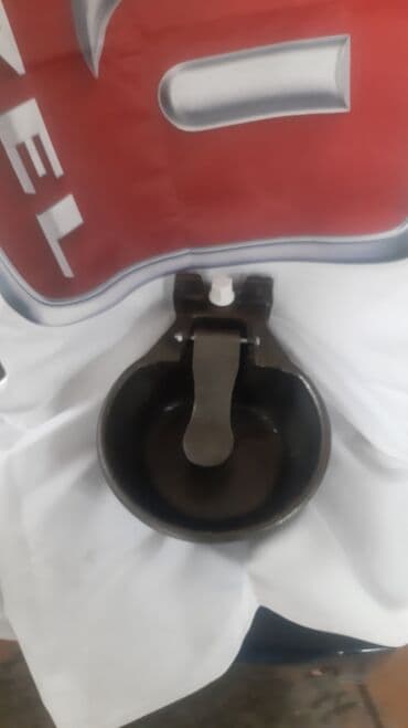 hələb kecilərin qiyməti: Yem qabı, Su üçün, Heyvanlar üçün, Rayonlara çatdırılma, Ünvandan götürmə — 5