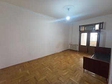 modul tipli ev: Bakı, 7-ci mikrorayon, 3 otaqlı, Köhnə tikili, m. Azadlıq Prospekti, 80 kv. m — 8