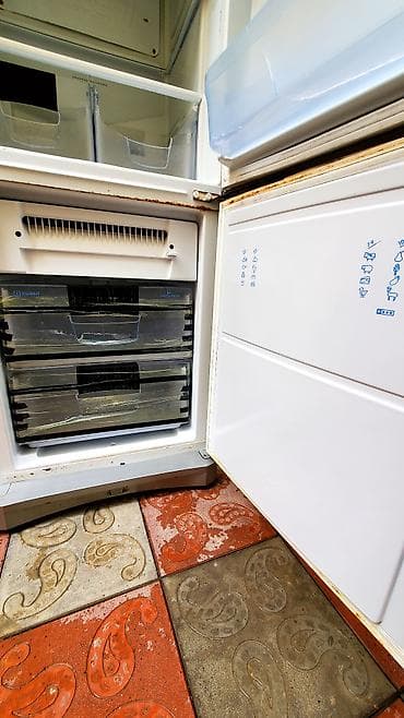 xaladelnik: Tam işlək vəziyyətdədir! Indesit iki qapılı soyuducu - Rəng — 5