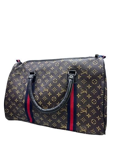 Bu çanta yalnız görünüşü ilə seçilmir gündəlik rahatlığını